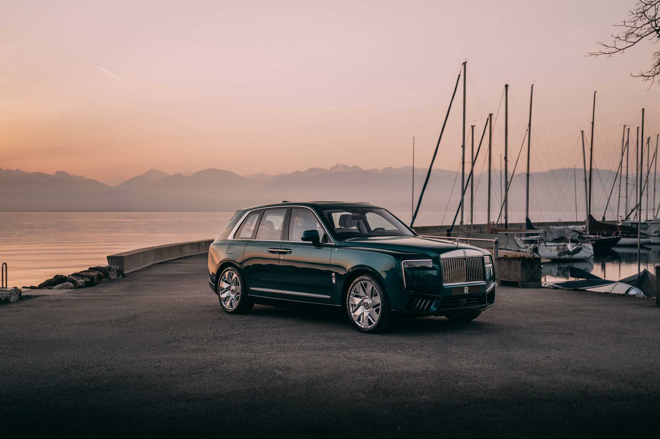 Rolls-Royce Cullinan Yachting 2026 sivulta