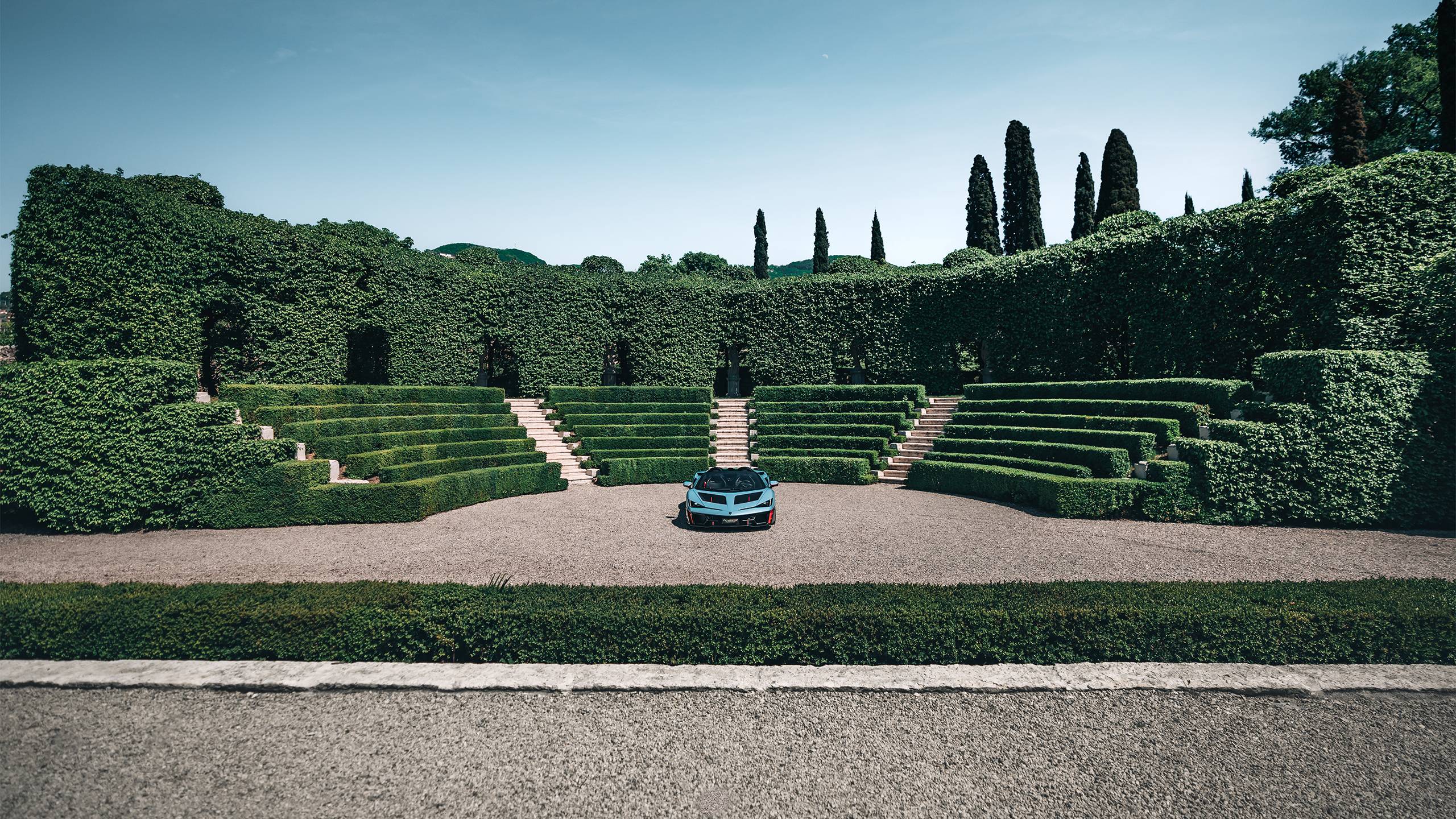 Lamborghini Fenomeno Roadster 2027 ohjauspyörä ja mittaristo
