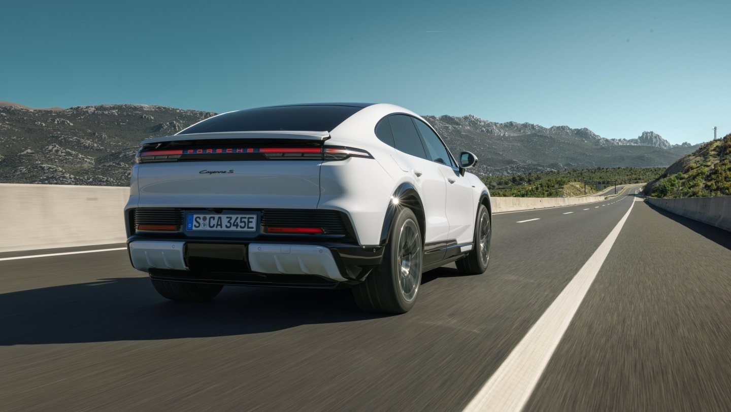 Porsche Cayenne Coupe Electric 2027