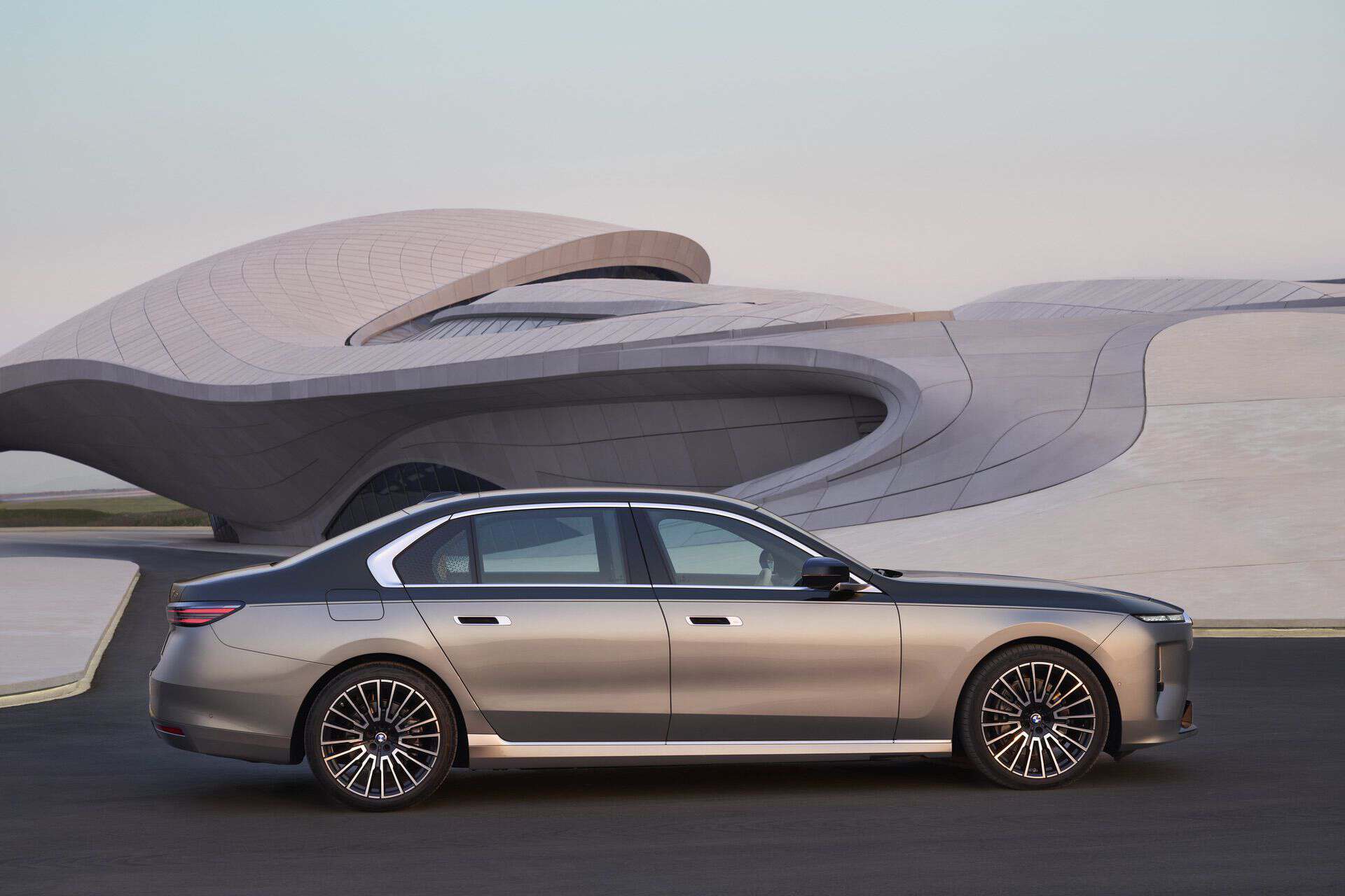 BMW 7 Series 2027