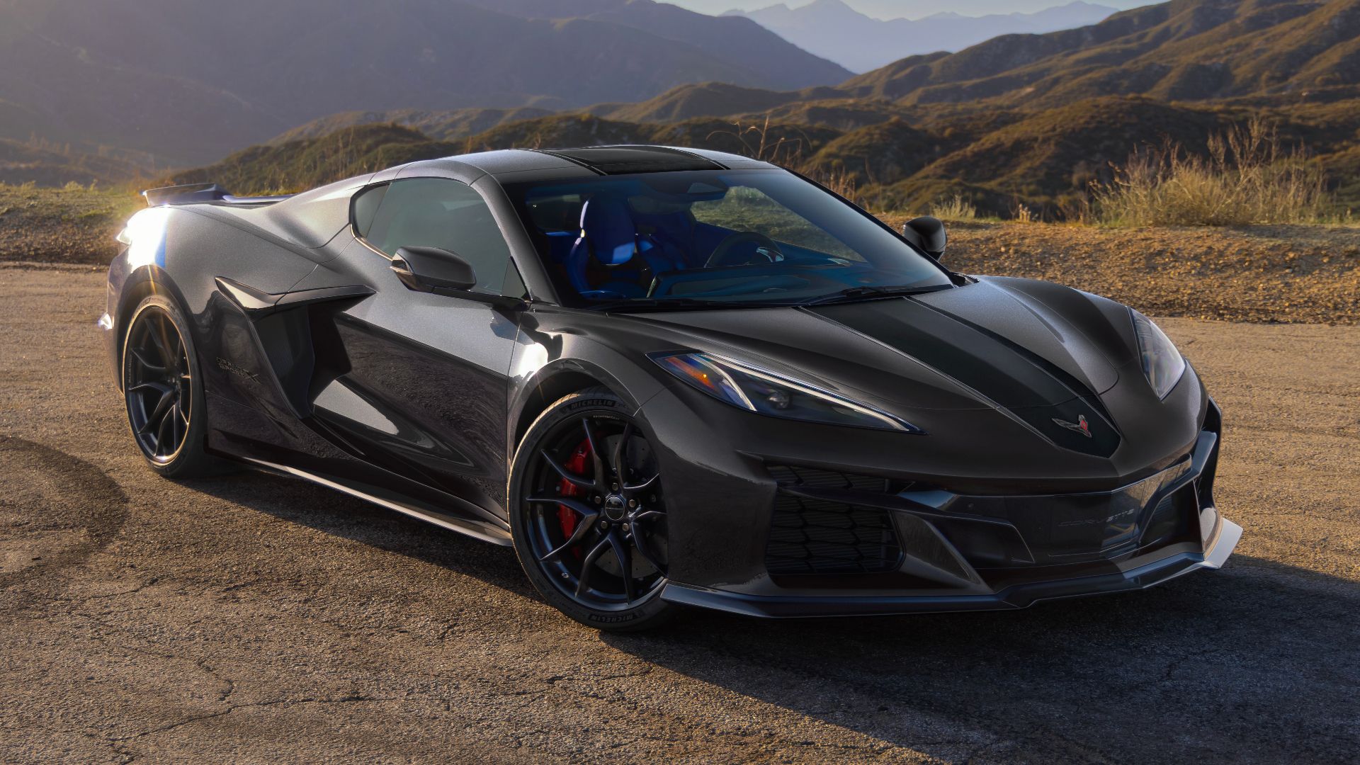 Chevrolet Corvette Grand Sport X 2027: 721 hv hybridi-V8 ja sähköinen etu-akseli