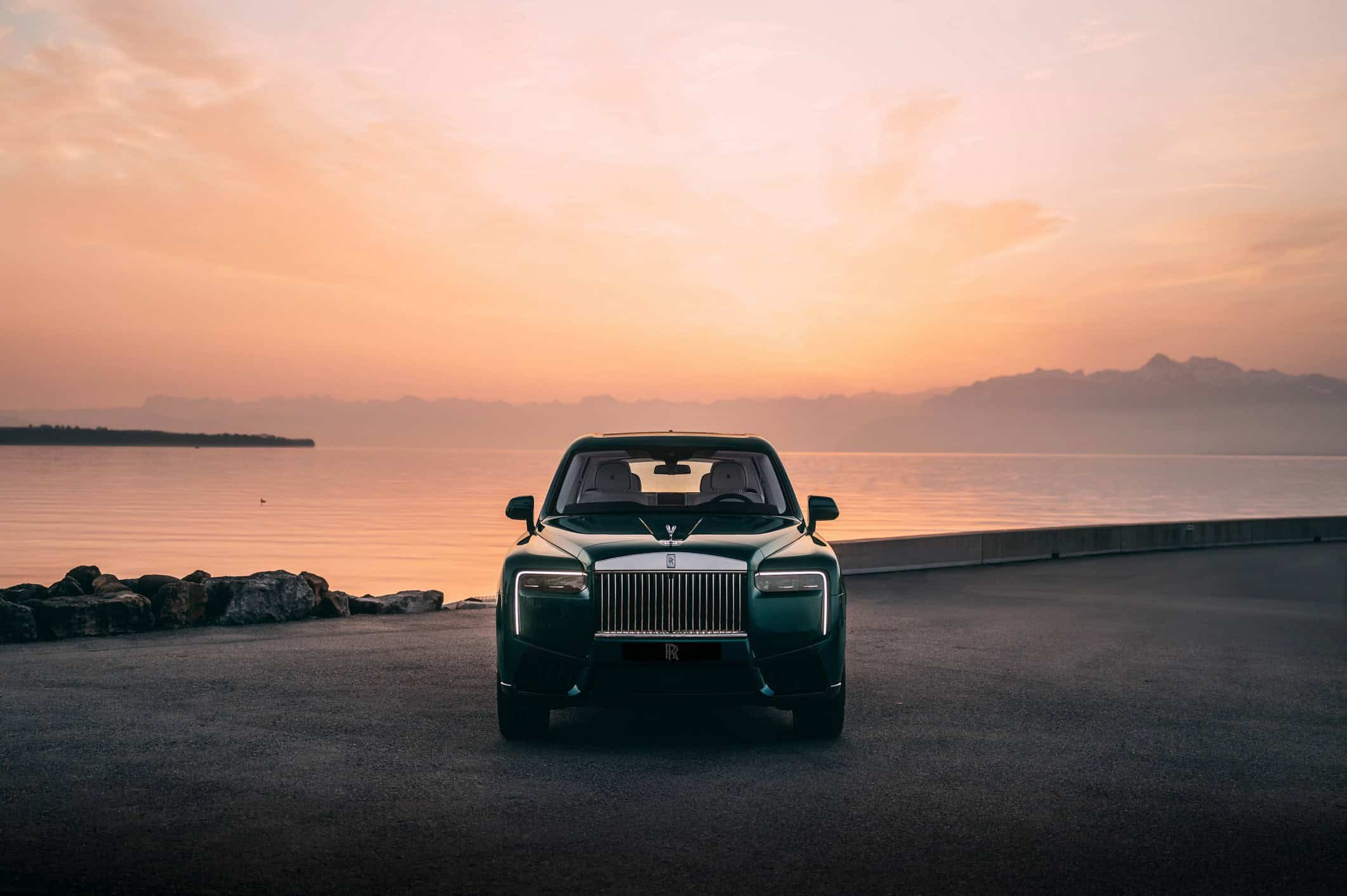 Rolls-Royce Cullinan Yachting 2026 takaa