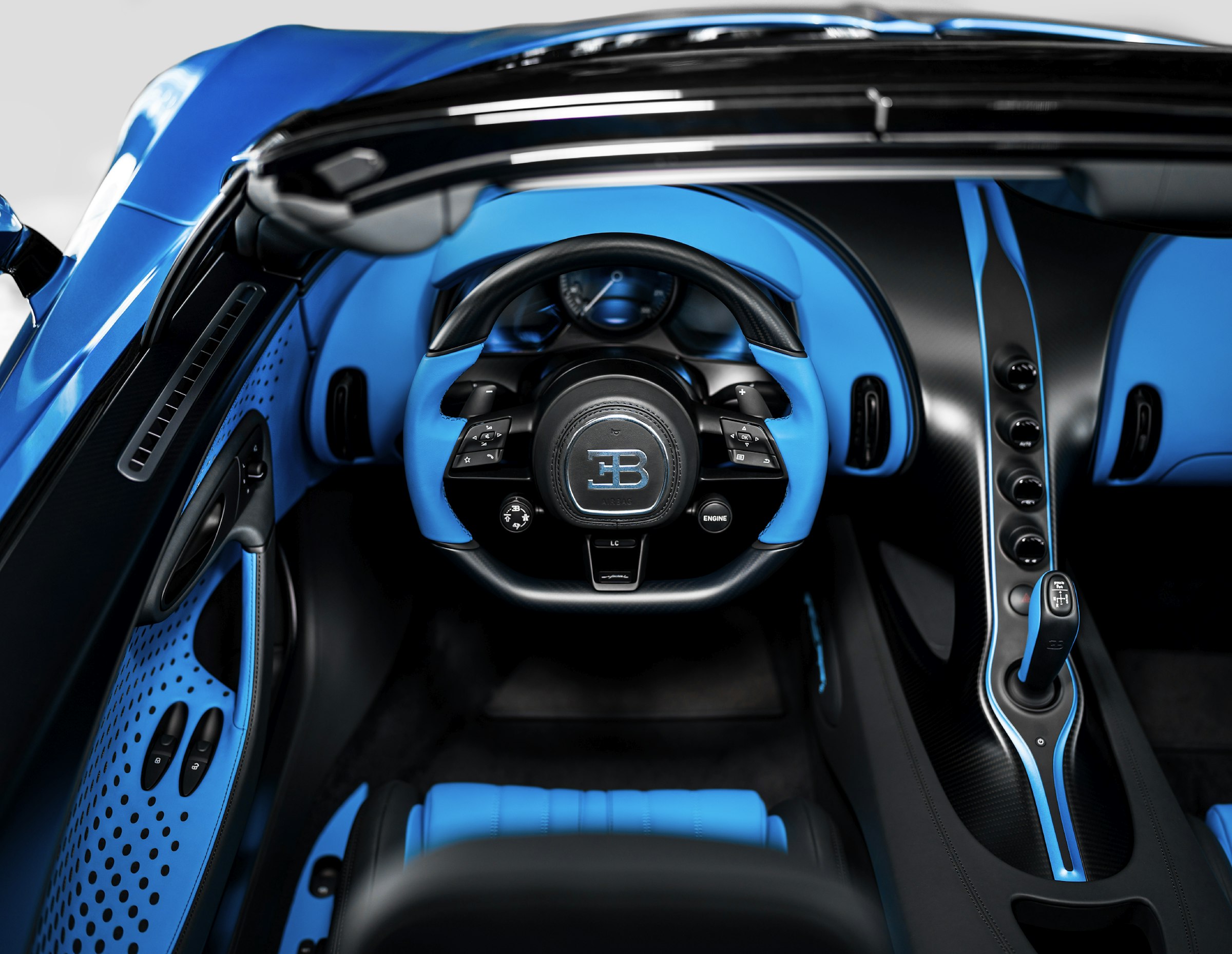 Bugatti W16 Mistral Fly Bug
