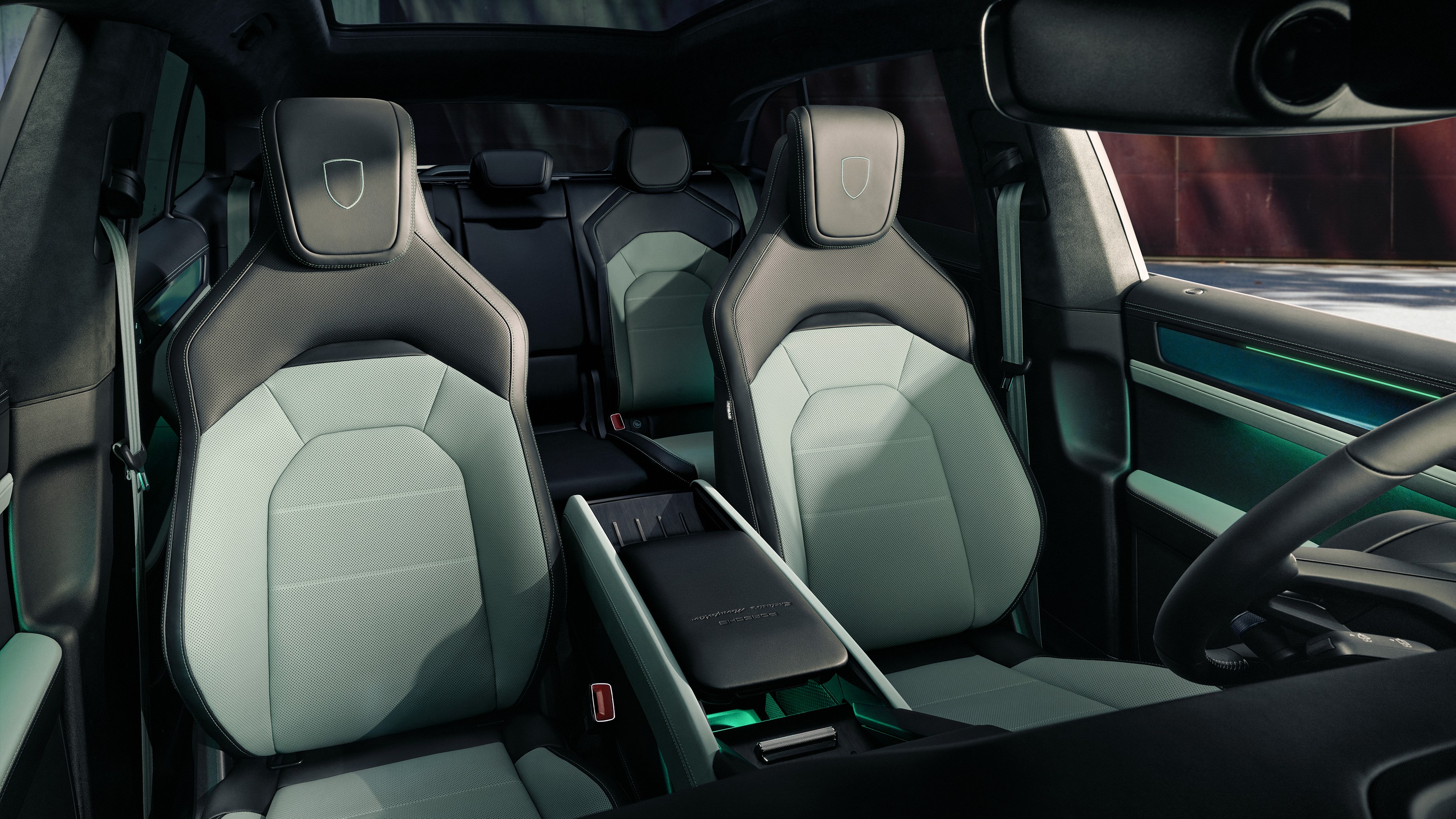 Porsche Cayenne Electric, sisätila