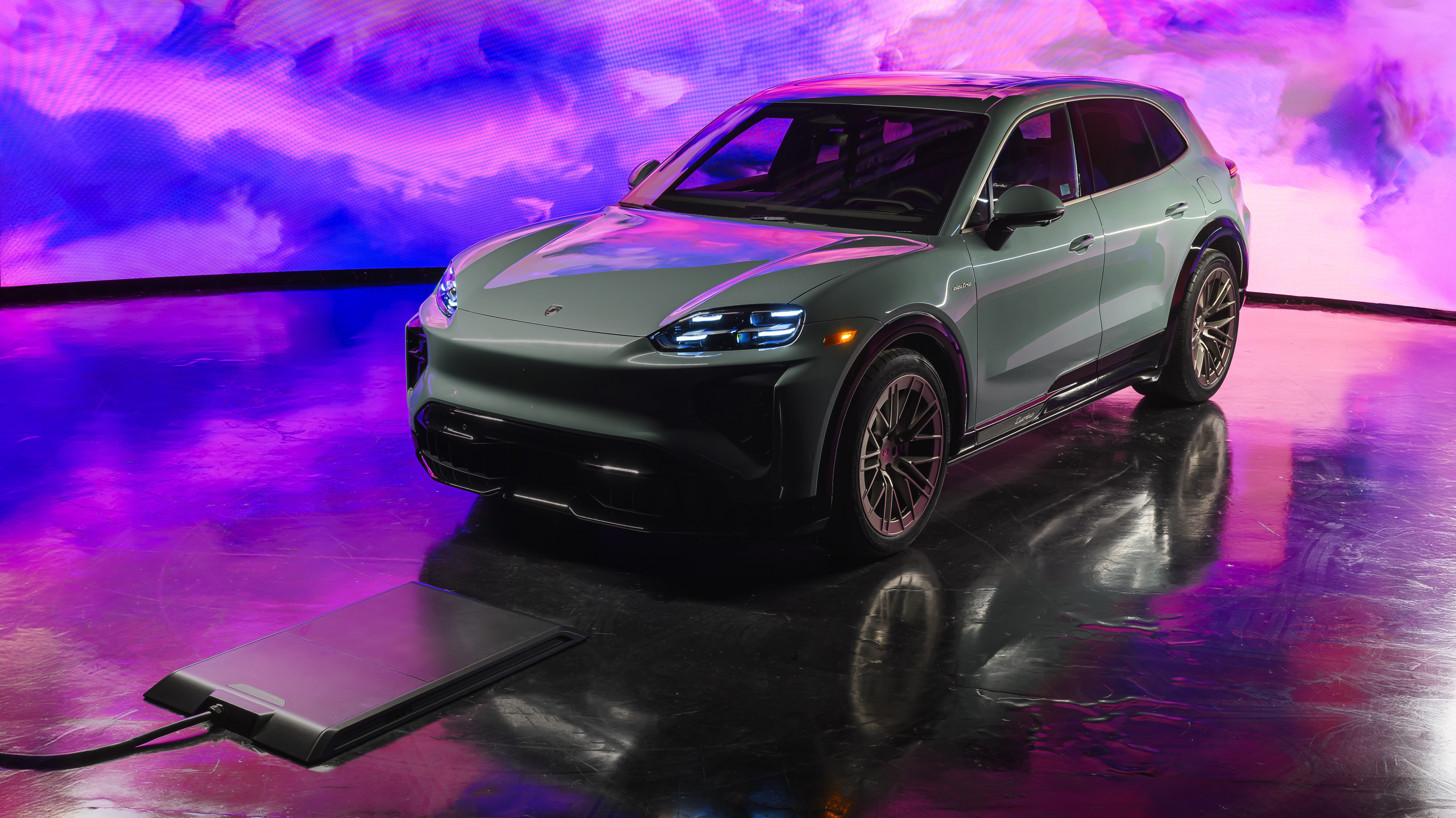 Porsche Cayenne Turbo Electric