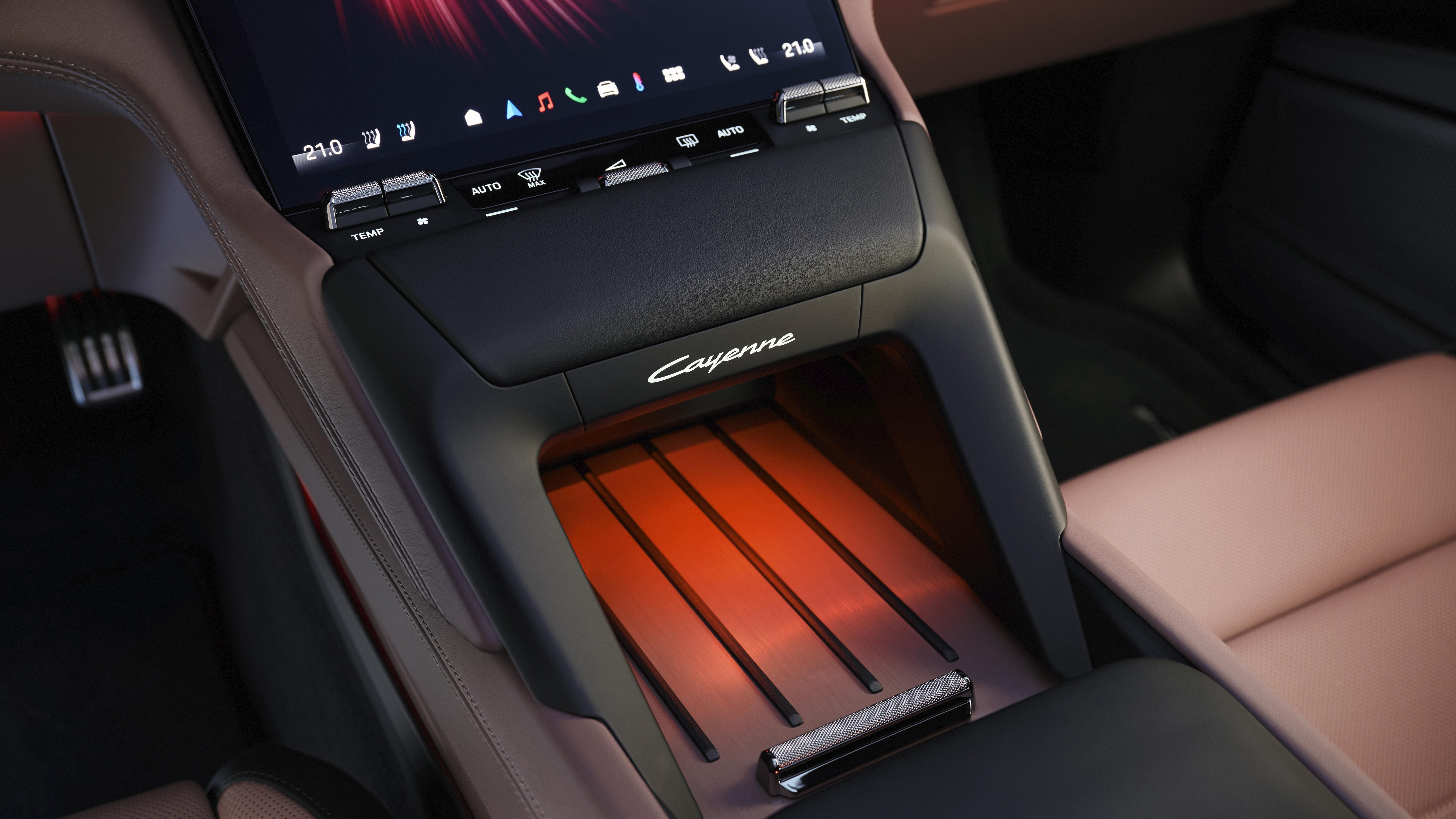Porsche Cayenne Electric, sisätila, studio