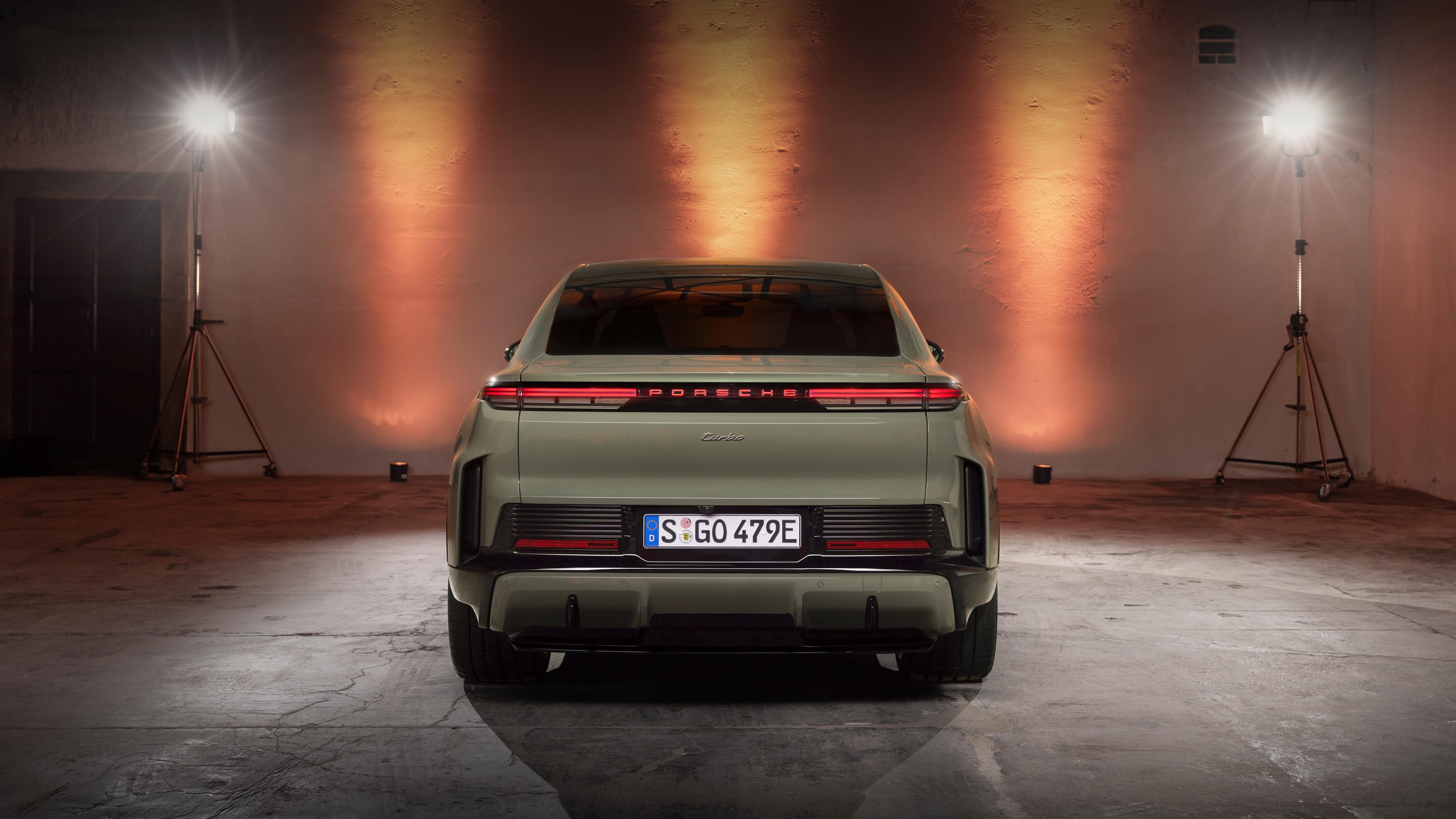 Porsche Cayenne Turbo Coupé Electric, studio