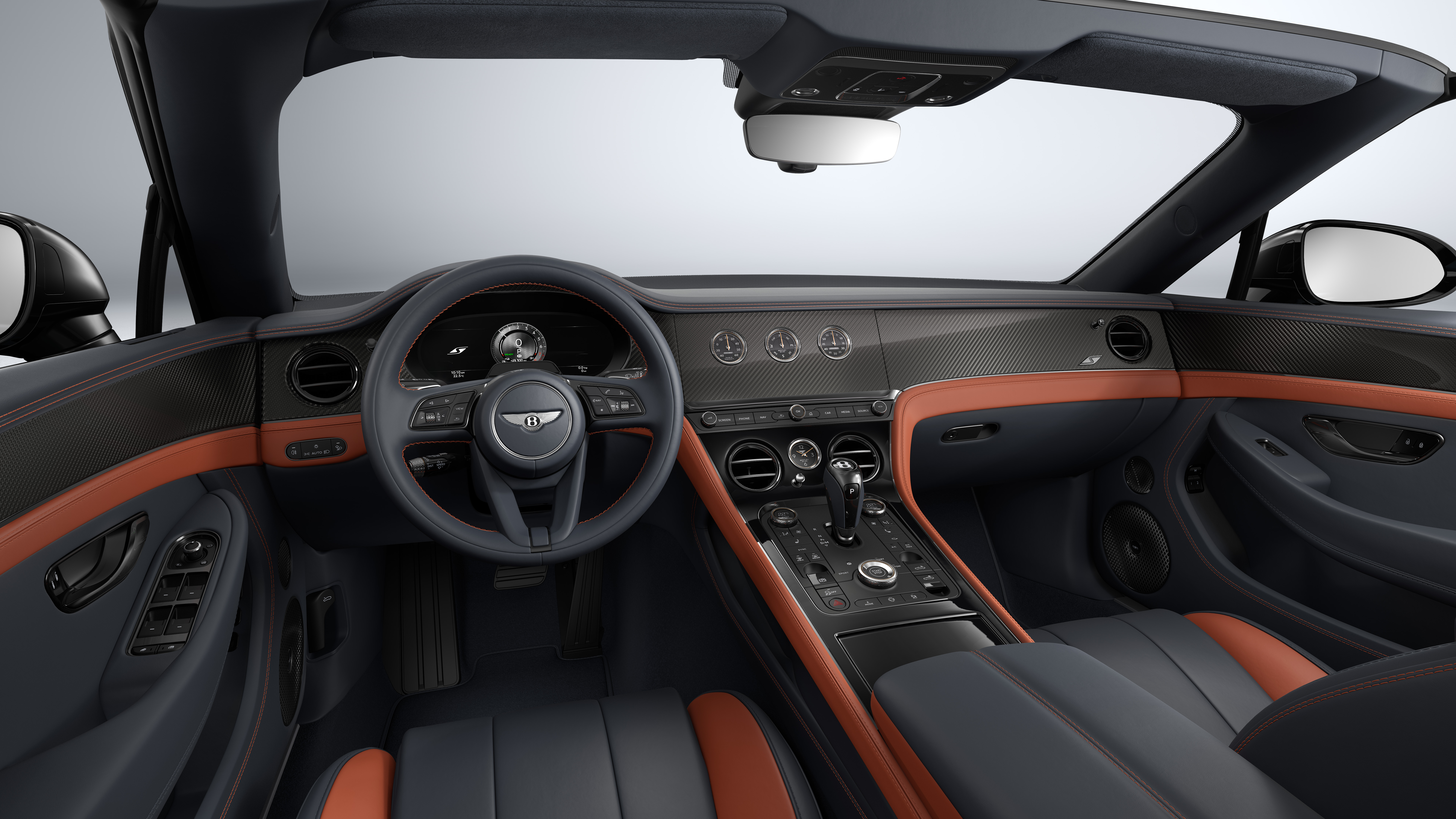 Bentley Continental GTC S sisätila