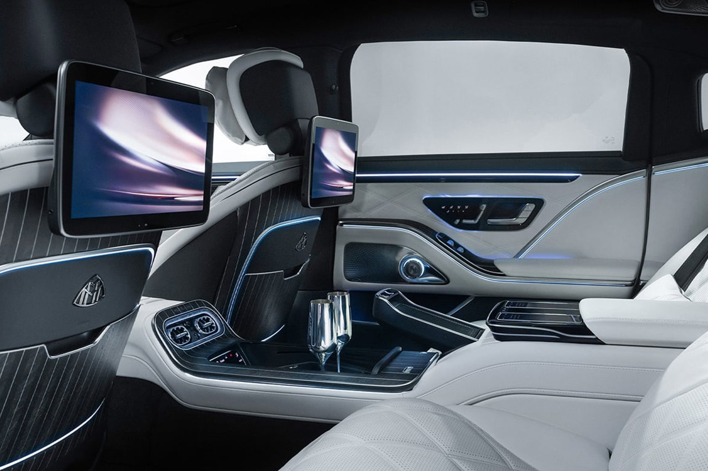 Mercedes-Benz S-Class Maybach 2027