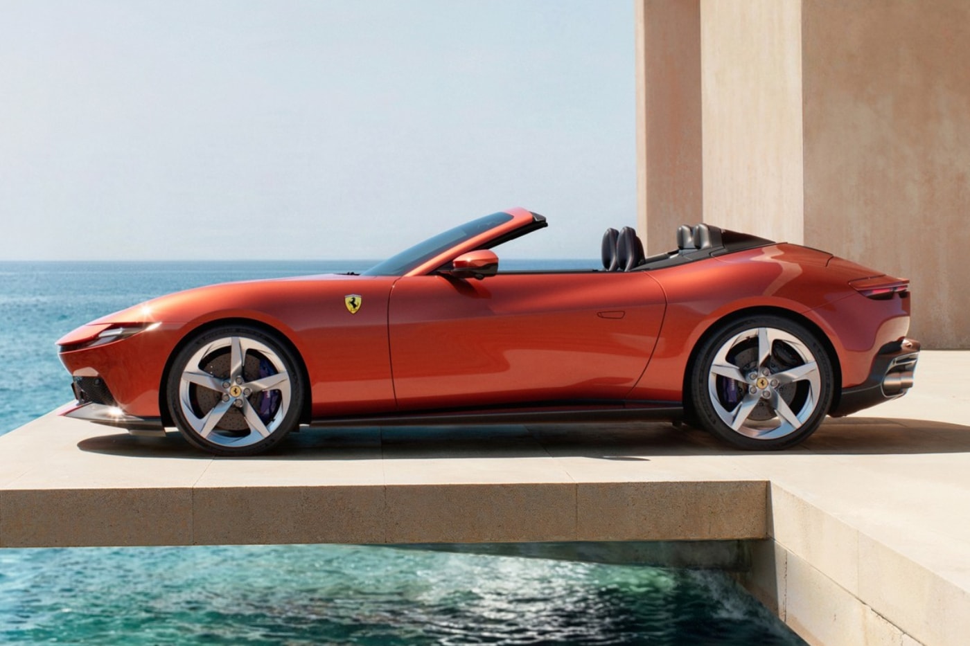Ferrari Amalfi Spider 2027 takaa katto auki