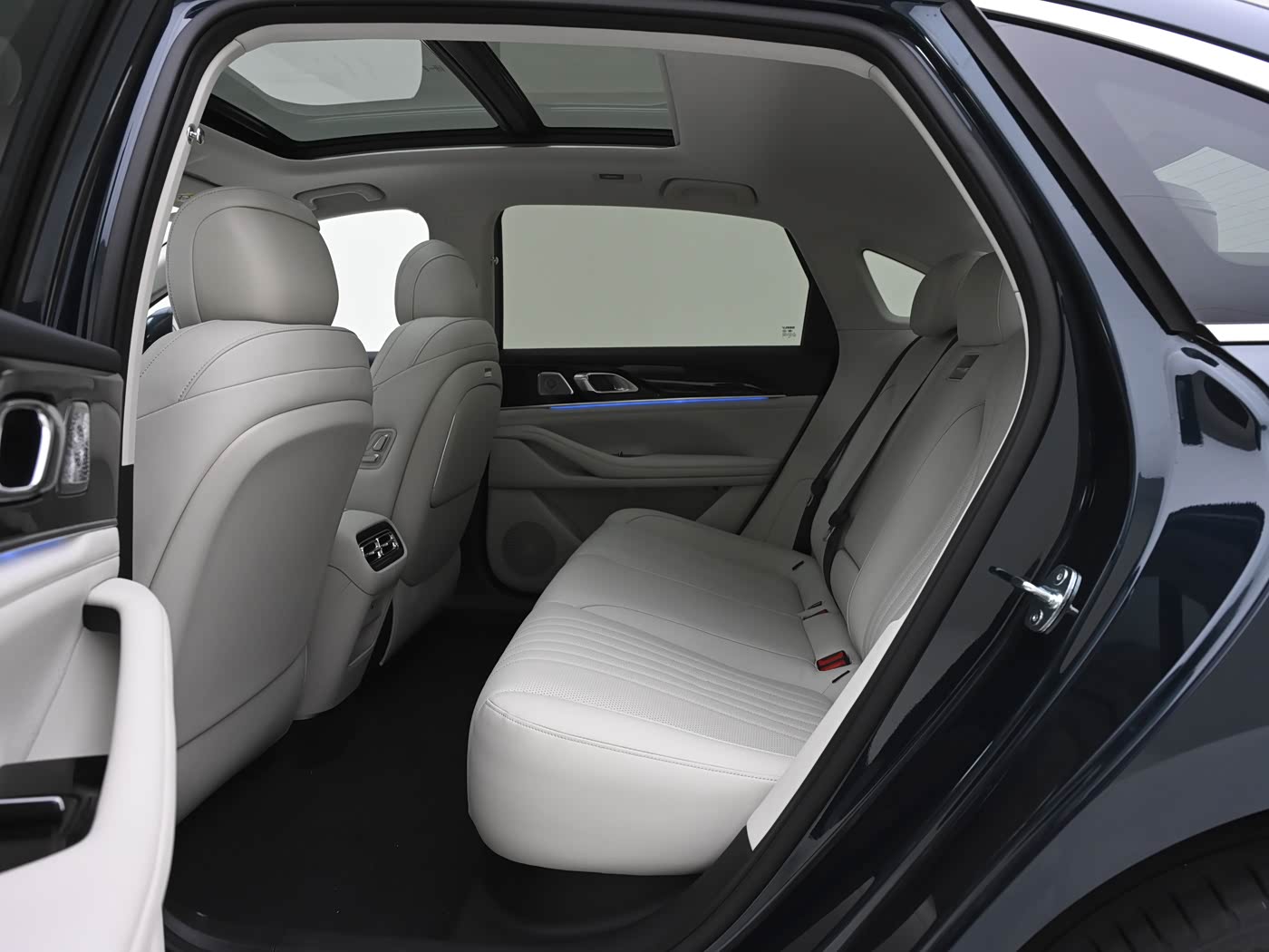 Geely Galaxy Starshine 7 2027