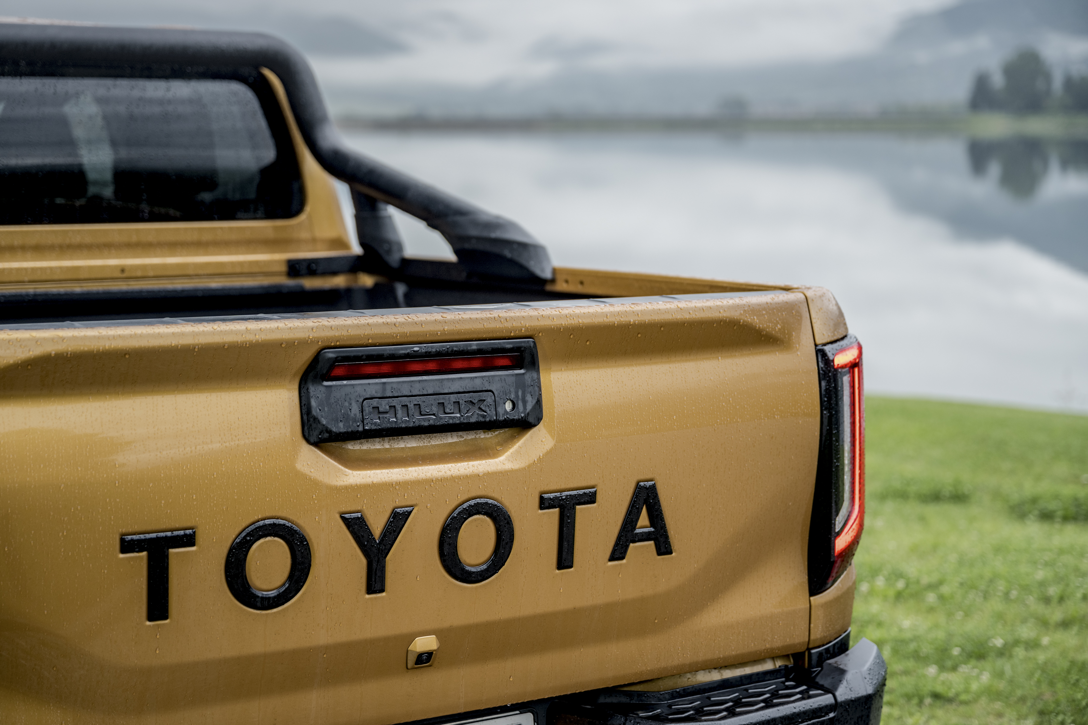 Toyota HiLux Hybrid 48V yksityiskohta
