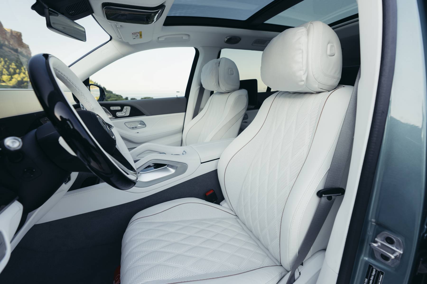Mercedes-Maybach GLS 680 sisätila