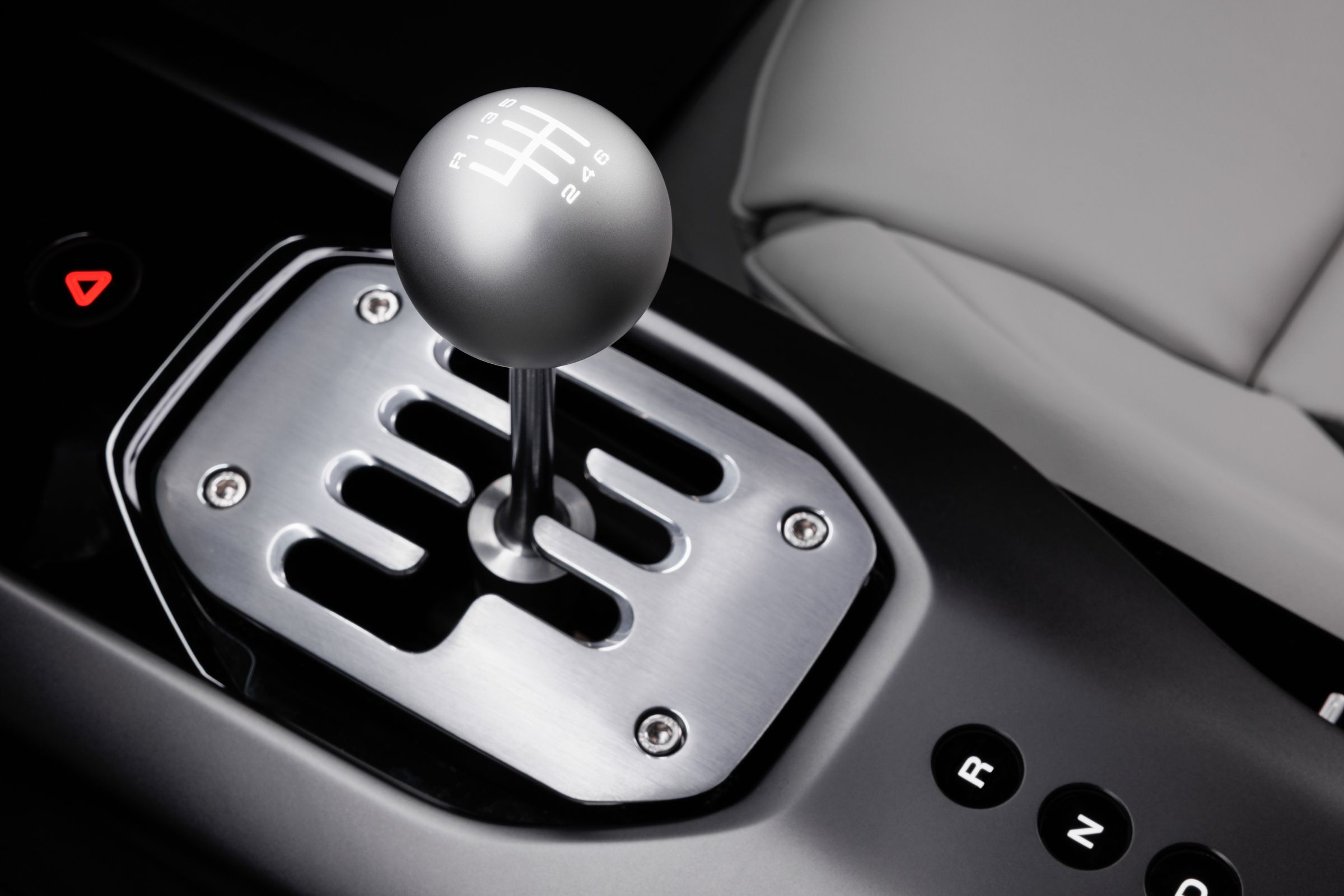 Ferrari 12Cilindri Manuale sisätila