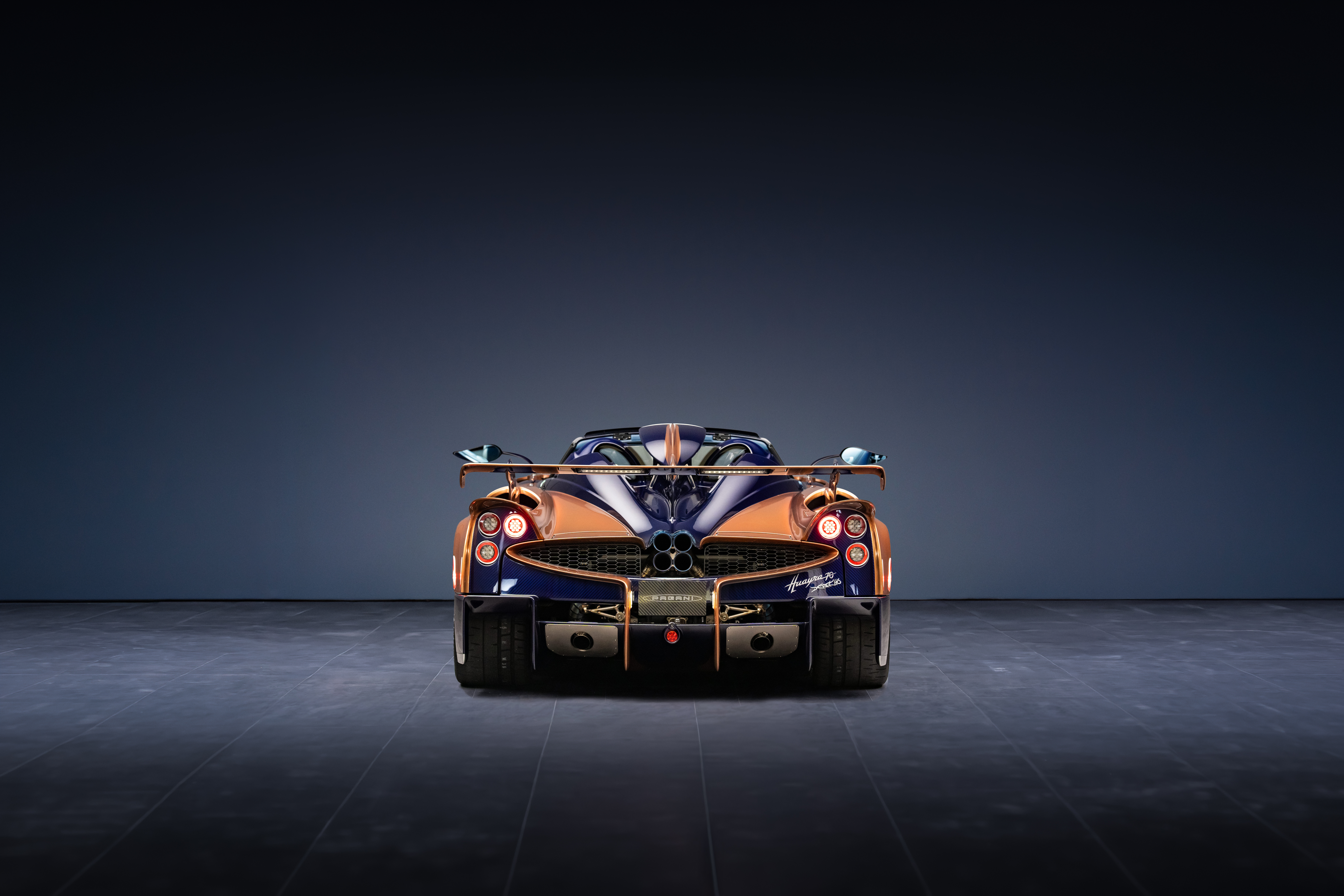 Pagani Huayra 70 Derecho