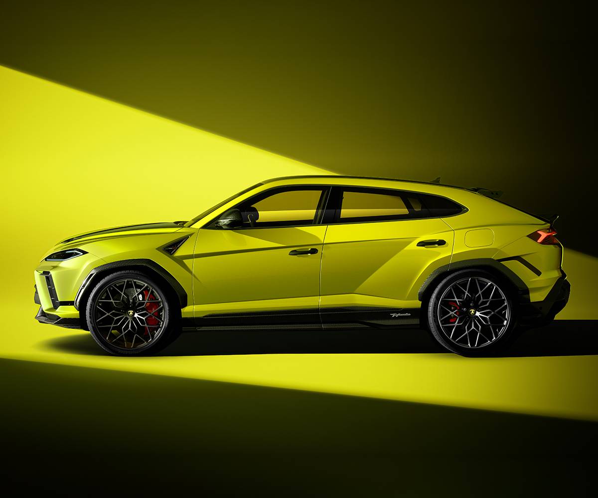 Lamborghini Urus SE Performante