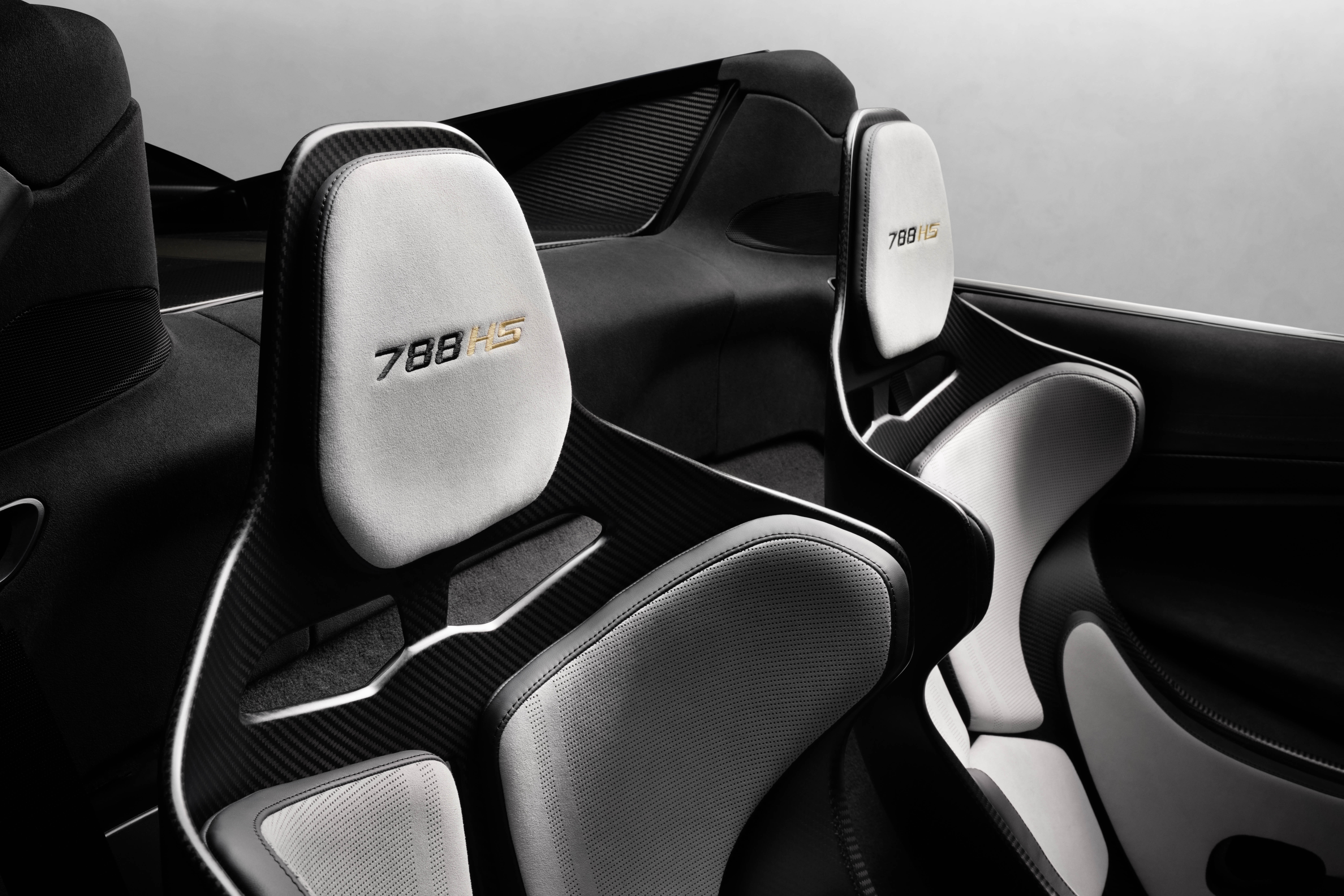 McLaren 788HS Spider sisätila